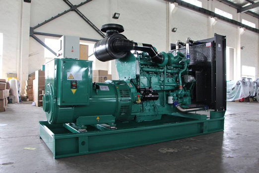 咸宁320kw康明斯柴油发电车出租_COPY_COPY